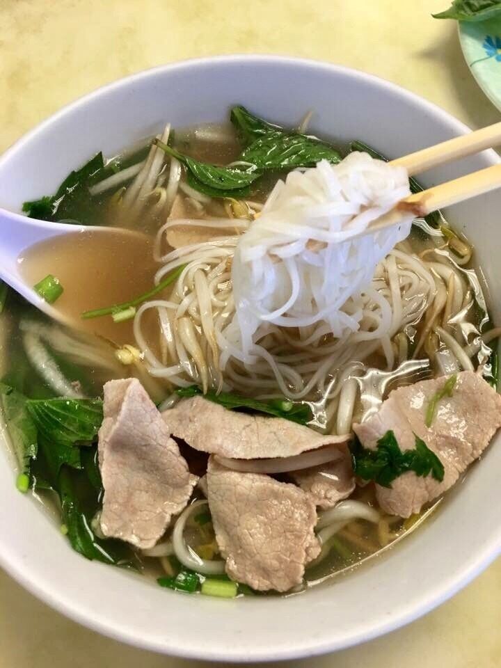 One of my comfort food when not feeling well... a hot soup with veggies and a drop of lemon in it... Pho with special combo of beefs. The place is very accessible, Pho Five-O in Waimalu (Hawaii). #GoodEats photo contest