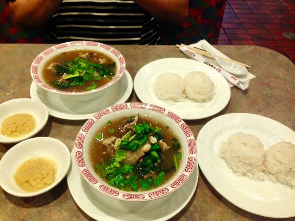 I usually eat this when craving for hot soups, the soft meaty oxtail, peanuts and cilantro plus the ginger dipping makes Oxtail soup so good. #GoodEats photo contest