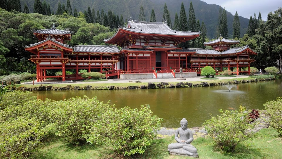 Byodo-In Temple on Oahu, HI - Replica of the temple in Japan.