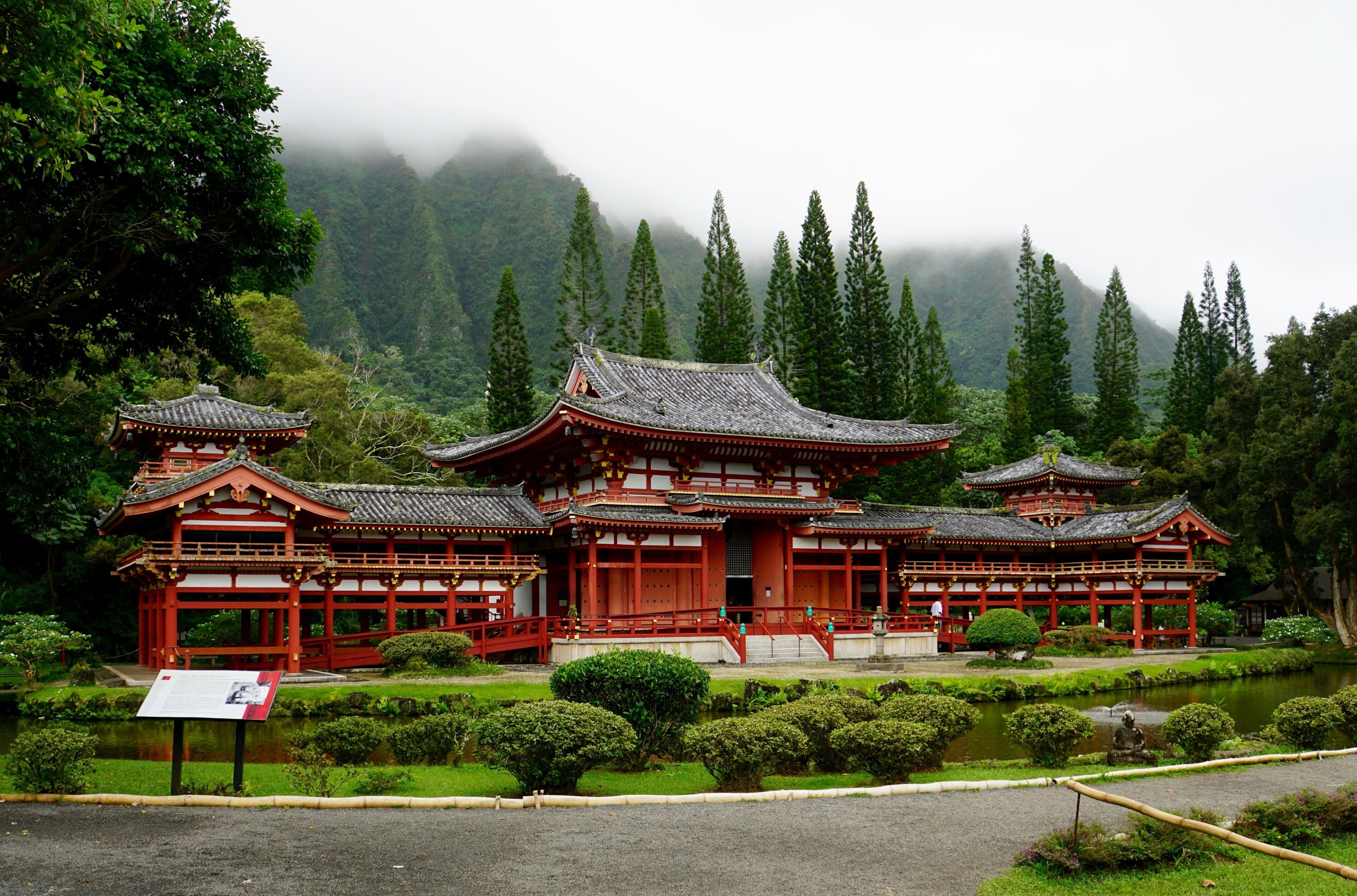 The Byodo-In Temple, Oahu, Hawaii, USA (Sep 2016).