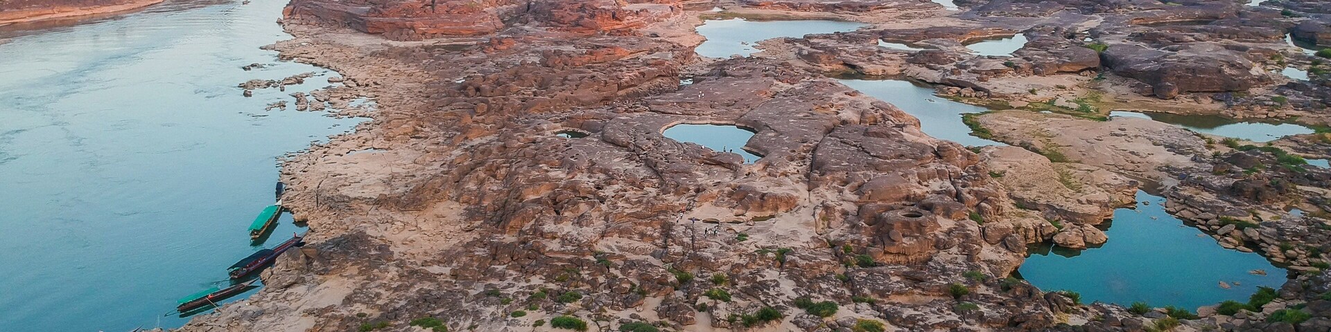 The “3,000 holes” near Ubon Ratchathani, Thailand 🇹🇭, as seen from a drone at about 50m up. It’s hard to appreciate the scale of the place from ground level.
#LifeAtExpediaGroup