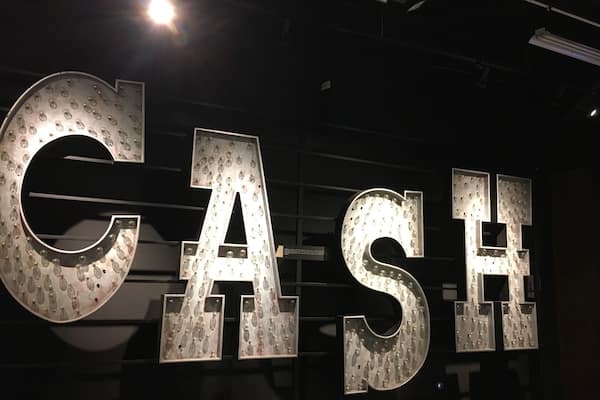 Pretty cool. Johnny Cash -
#johnnycash
#museum
#musichalloffame
#Nashville
#Tennessee
#cash
#exploringtheUSA