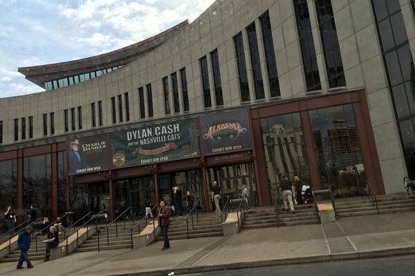 Right next the the music hall of fame
#nashville