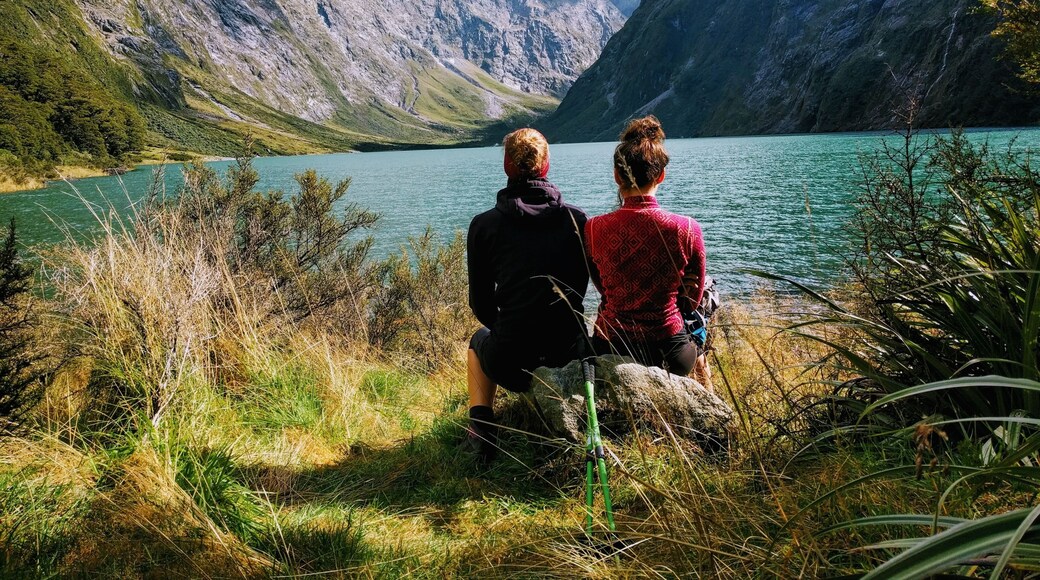 lake marian new zealand