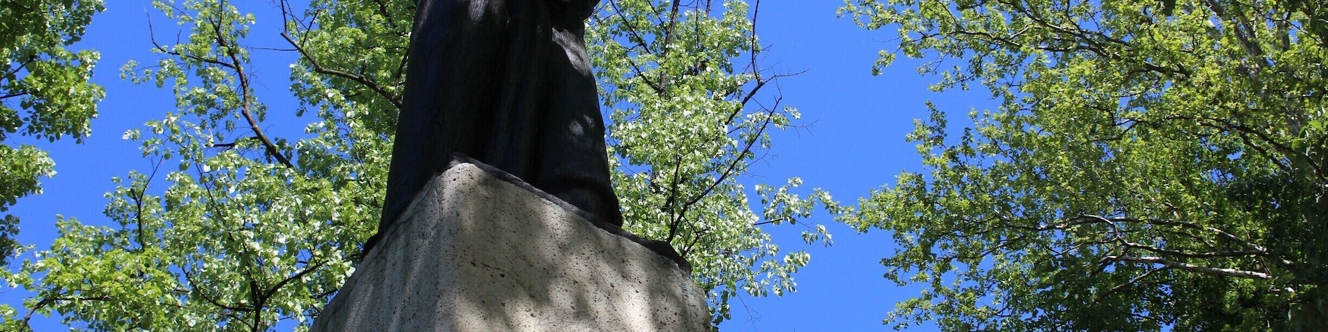 Just Banja Luka, for real travelers it will be enough
Monument dedicated to Petar Kocic, Banja Luka writer, who marked the entire period of time