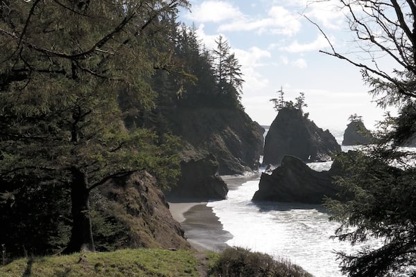 Hiked straight downhill for 20 minutes and an hour back uphill for this seriously out of shape person....so very worth this delicious view that is truly secret....missed the turn twice