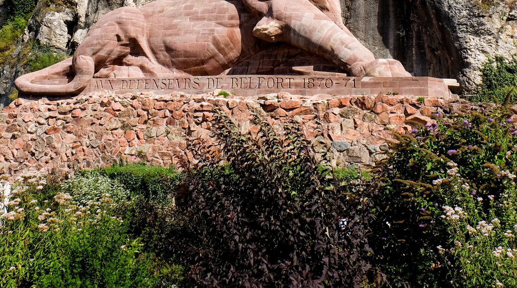 Overlooking the City of Belfort is the famous Lion. It is a monumental sculpture
of 22 metres long and 11 metres high by Frédéric Auguste Bartholdi, sculptor of the Statue of Liberty,
The lion symbolizes the heroic French resistance during the Siege of Belfort, a 103-day Prussian assault from December 1870 to February 1871.
