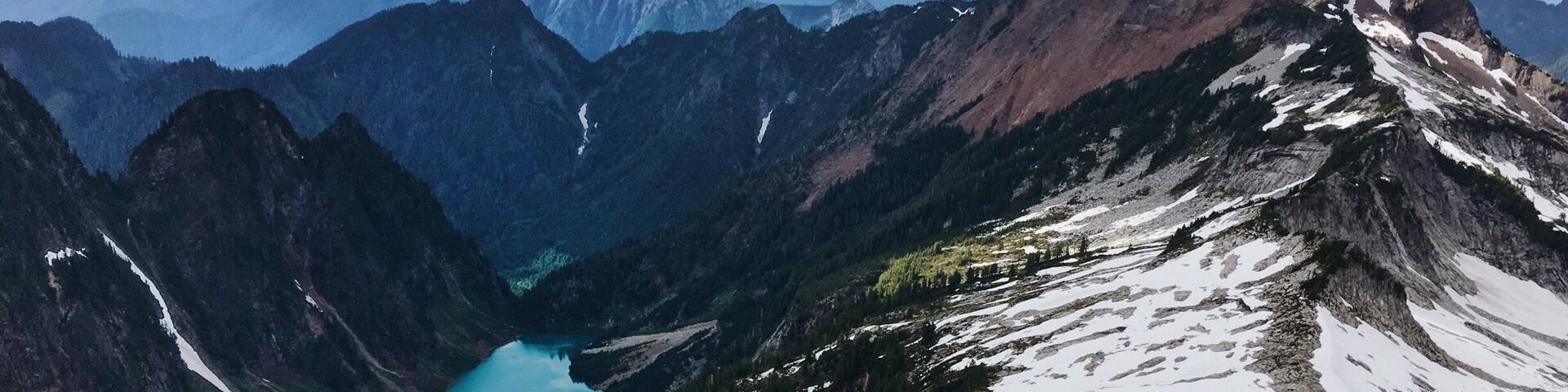 A really strenuous hike with the most rewarding view. Vesper Peak is definitely one of my favorite summer hikes.