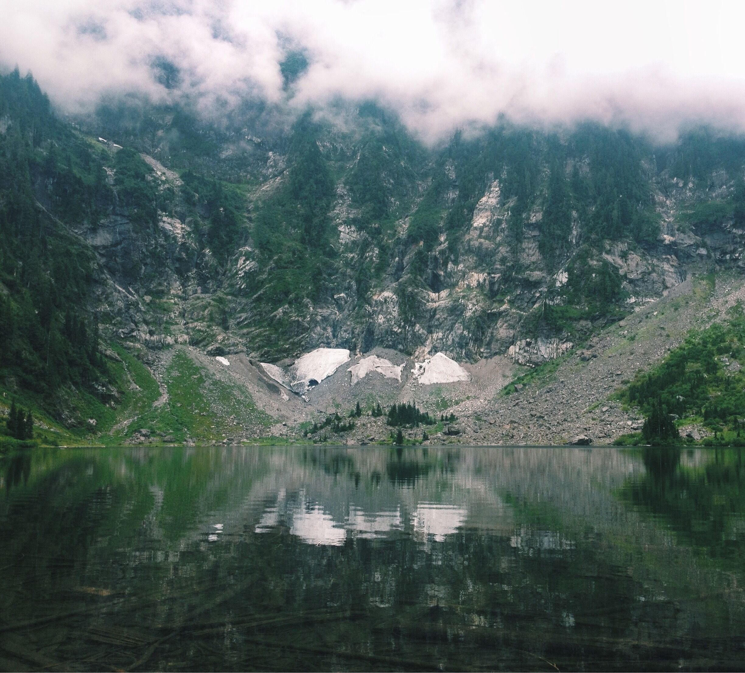 This was shot in August. Lake 22 is a hike that ends with a beautiful lake at the top. We got some nice low-hanging cloud action as a result.

A popular hike, try to get there early in the morning. You can walk around the lake and explore the surroundings too.

#lifeatexpedia