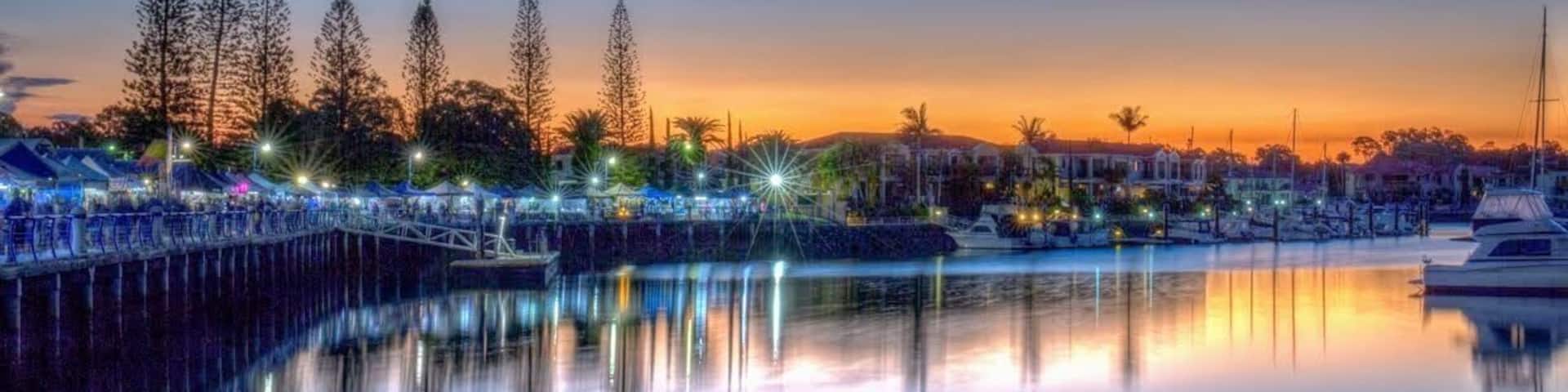 Raby Bay Marina is a great spot for a sunset. If the markets are on the vibe and atmosphere is great. There are lots of eating spots and a boardwalk around the marina. It’s a great place to just sit and watch.