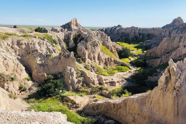 The Badlands National Park is not one to miss!!! This canyon is stunning, but be sure to beat the beast, else you might not enjoy it as much! #adventure