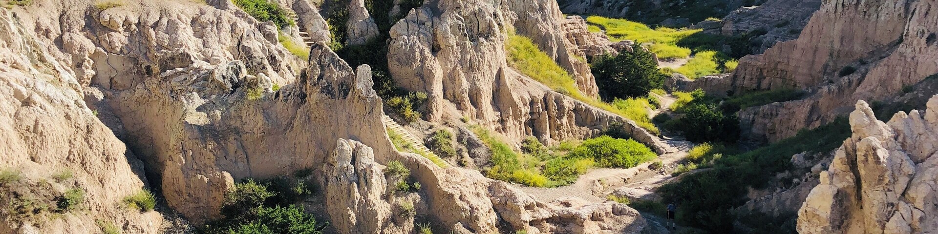 The Badlands National Park is not one to miss!!! This canyon is stunning, but be sure to beat the beast, else you might not enjoy it as much! #adventure