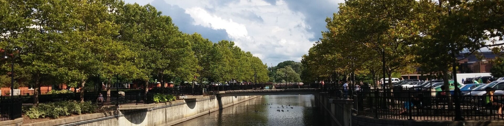 What a lovely walk along Battle Creek