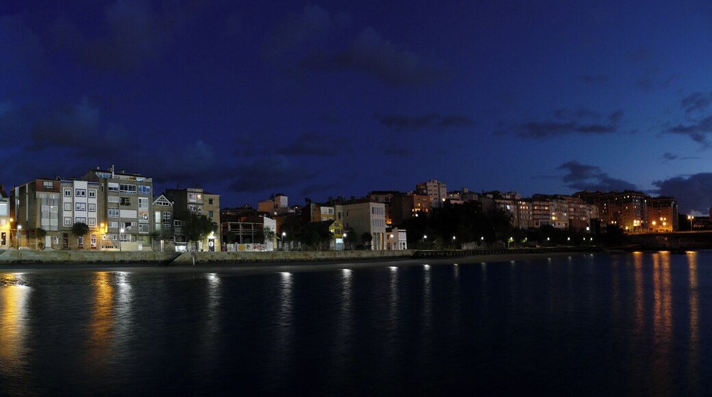 Bouzas, Vigo. Paseo de Valentín Paz-Andrade.