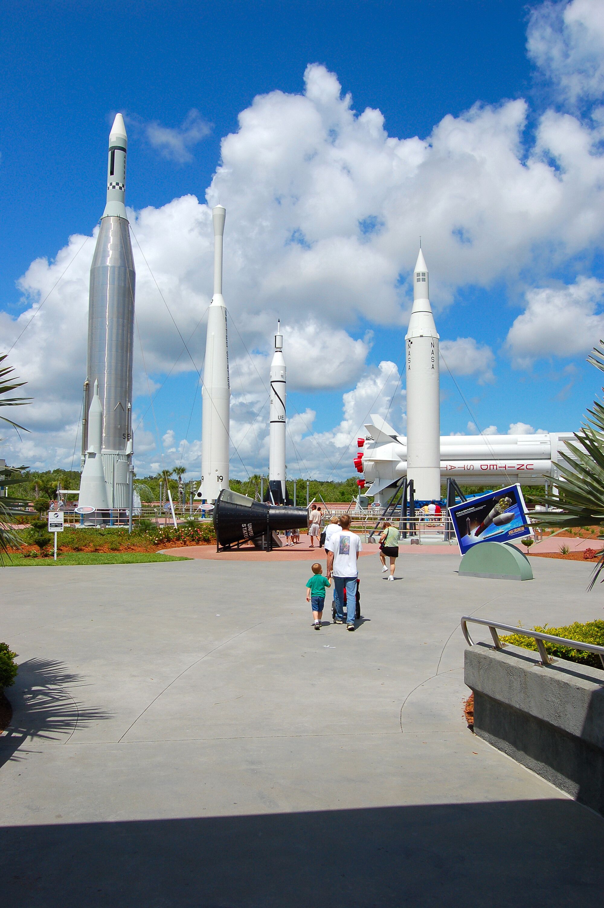 rocket display