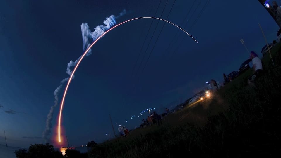 Closest viewing for Delta 4 Rocket Launches off Pad 37B at the Kennedy Space Center is from Port Canaveral on Route 401. Distance is 8.6 miles across the Banana River. View is perfect, Sound to.
Picture taken during Launch of a Delta 4 Rocket on August 7, 2013.
#desktop