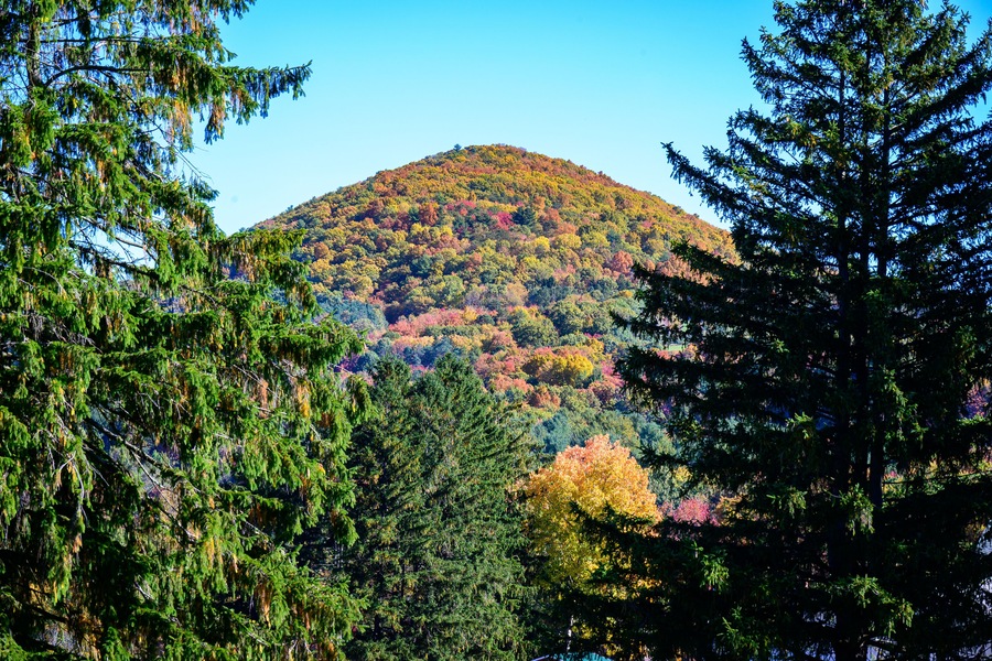 Sugarloaf mountain pennsylvania