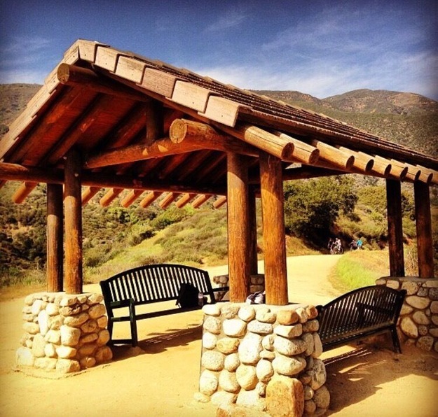 Nice rest stop on my hike up north Claremont...