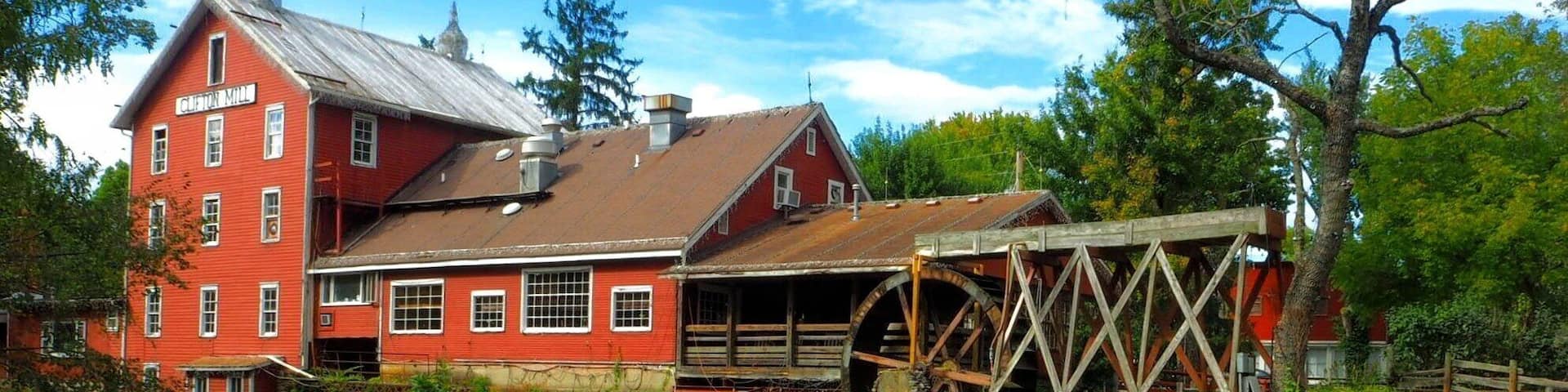 After hiking through the area's many parks and preserves (Johns Bryan, Glen Helen and Clifton Gorge), a quick stop to see some waterfall action is the Historic Clifton Mill.
Clifton Mill is one of the largest water powered grist mills still in existence. There's been a mill on this location since the early 1800's. Today, the mill also boasts a holiday light display with over 3.5 million lights illuminating the mill, the gorge, the riverbanks, trees and bridges.
#GreatOutdoors