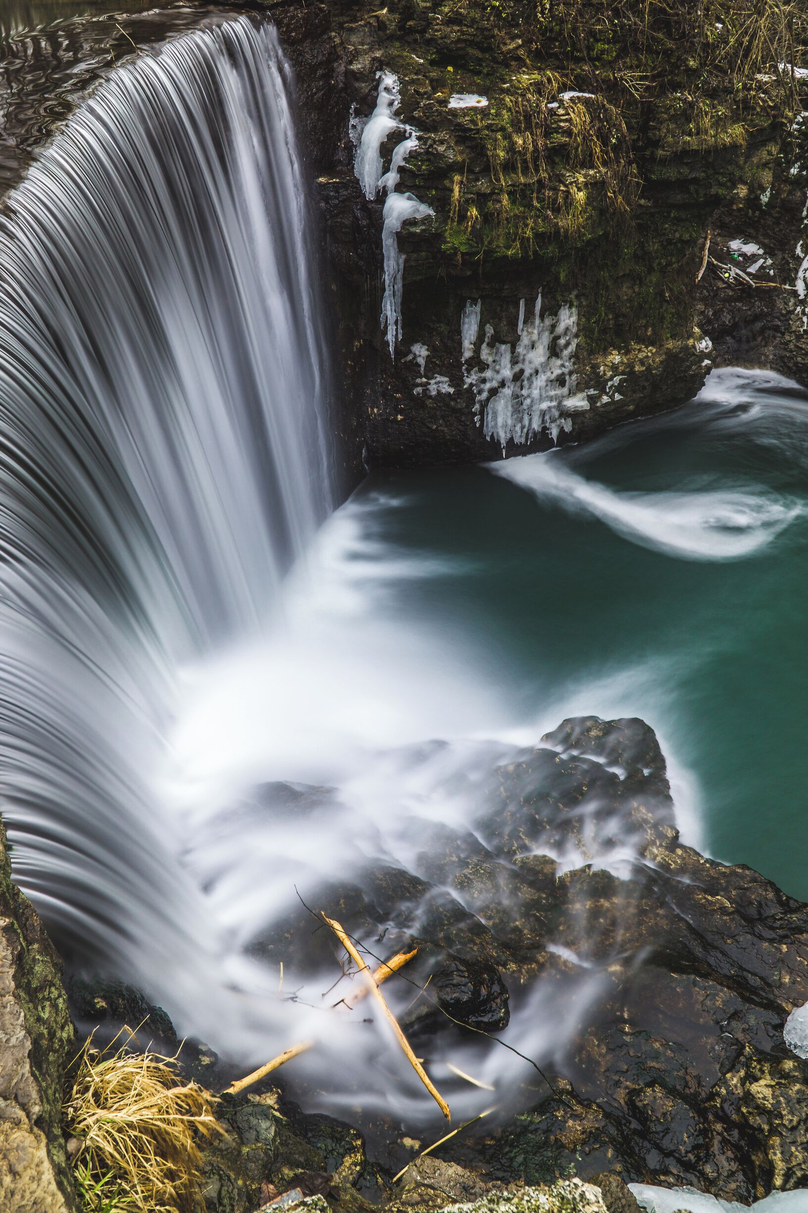 Cedarville Waterfall in Ohio


#BvSWater