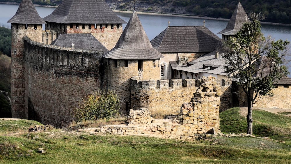 Khotyn Fortress is situated on the banks of the Dniester River in Ukraine. This current fort was constructed in 1325 with later constructions and additions dating to the 1380’s and the 1460’s. It has been used extensively as a film location during the Soviet period and also in independent Ukraine due to its excellent state of repair.