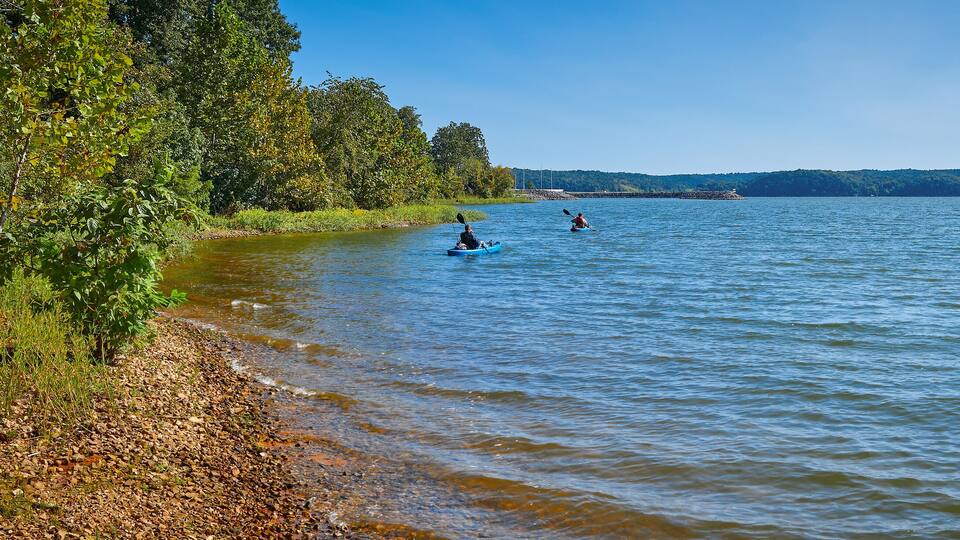 Kayakers on Kentucky Lake near Kenlake State Resort Park, Kentucky.