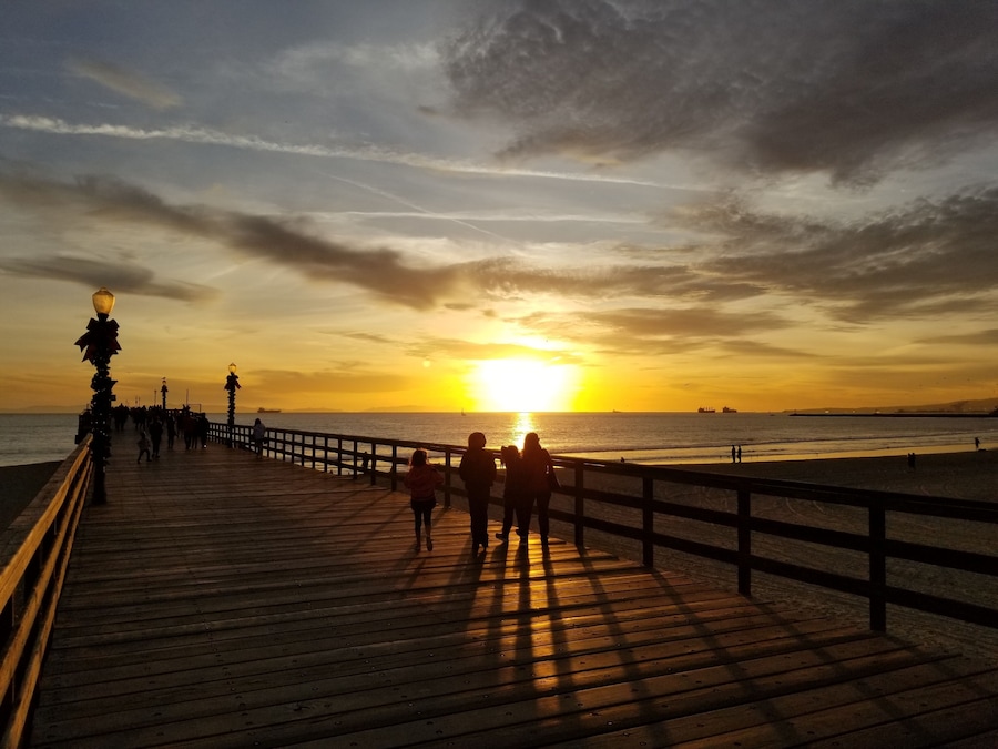Even during in December, sunsets on the beach are beautiful. The beach communities in Southern California decorate the boardwalks with wreaths and lights, but it definitely doesn't look like winter here. #LifeAtExpedia #Nature