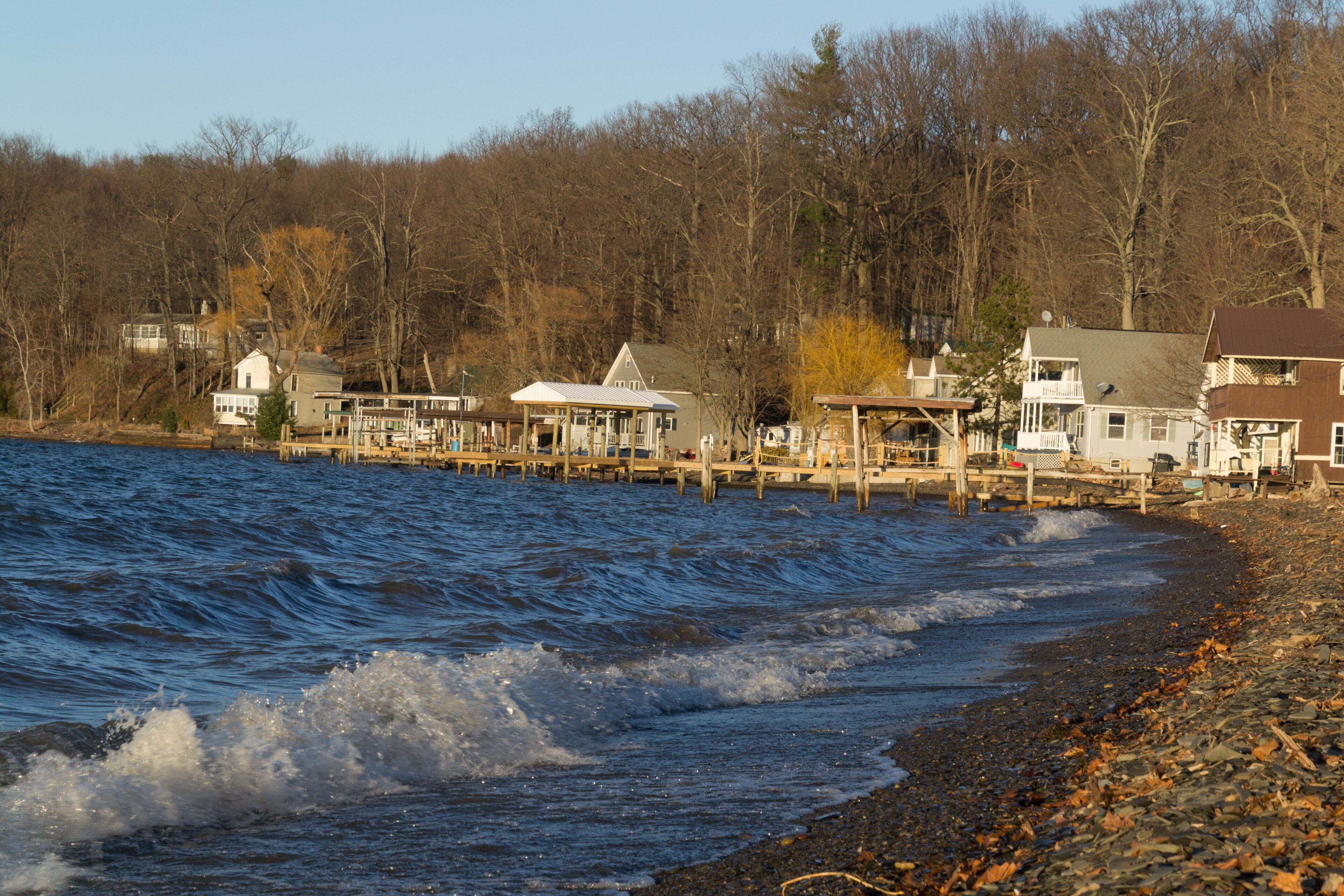 Lakeshore Cottages