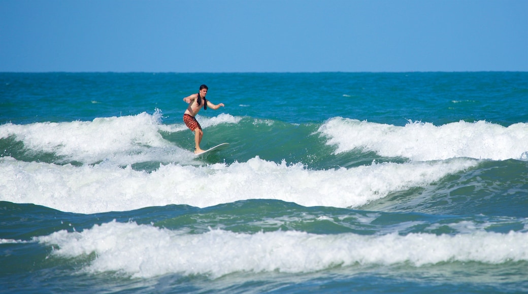 Cocoa Beach showing surfing, general coastal views and surf