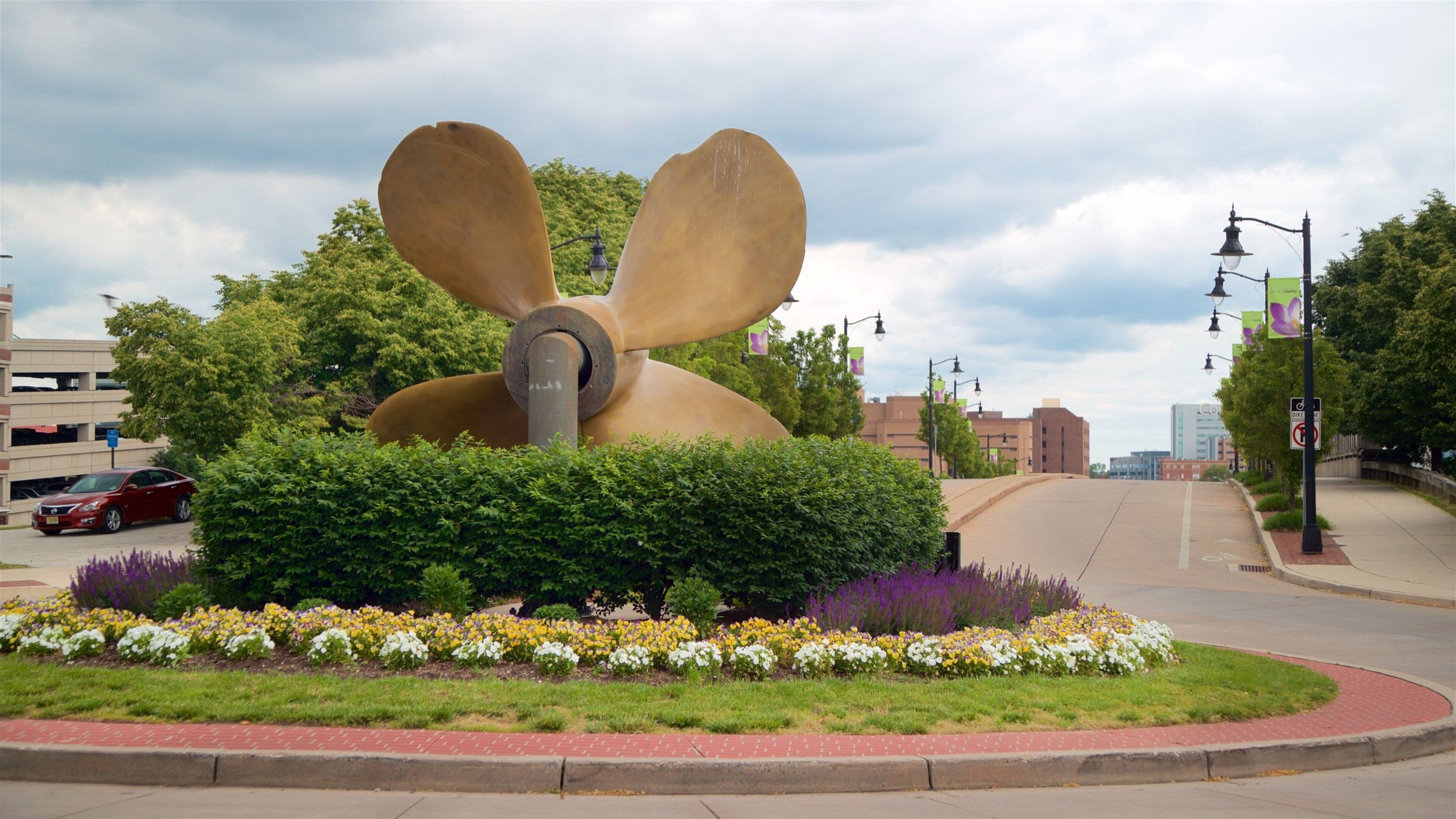カムデン 表示 屋外アート と 花
