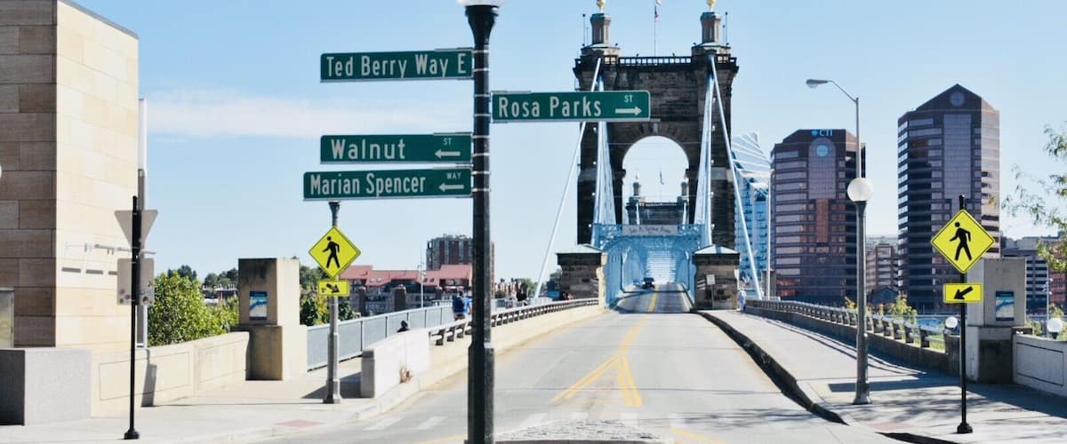 Crossing this bridge to Kentucky #walking #statesborders #OH #KY