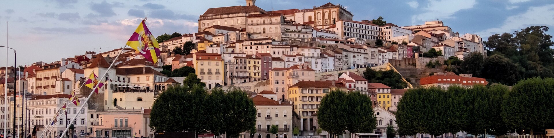 Discovering the amazing city of #Coimbra
#topeuropephoto #europe #visitportugal #igersportugal #portugalalive #portugalcomefeitos #portugal #sharing_portugal #topportugalphoto #discoverportugal #ig_portugal #portugal_em_fotos #super_portugal #portugalvisuals #portugalemclicks #findout_portugal #amar_portugal #portugallovers #RevealPortugal #weshareportugal #portugaladdict #portugal_gems #LiveTravelChannel #travelingram #instatraveling #traveltheworld #travelphotography #travel #instatravel #architecture