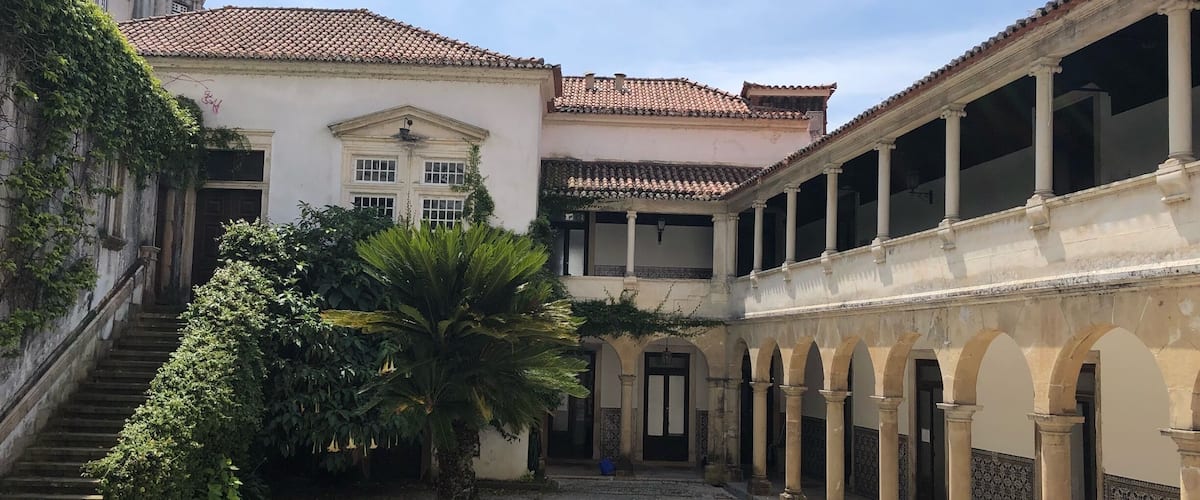 Beautiful quiet spot right buy amazing and busy university library