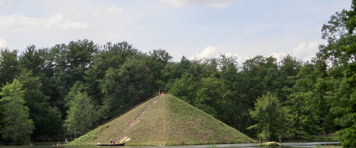 Die Seepyramide Juli 2014