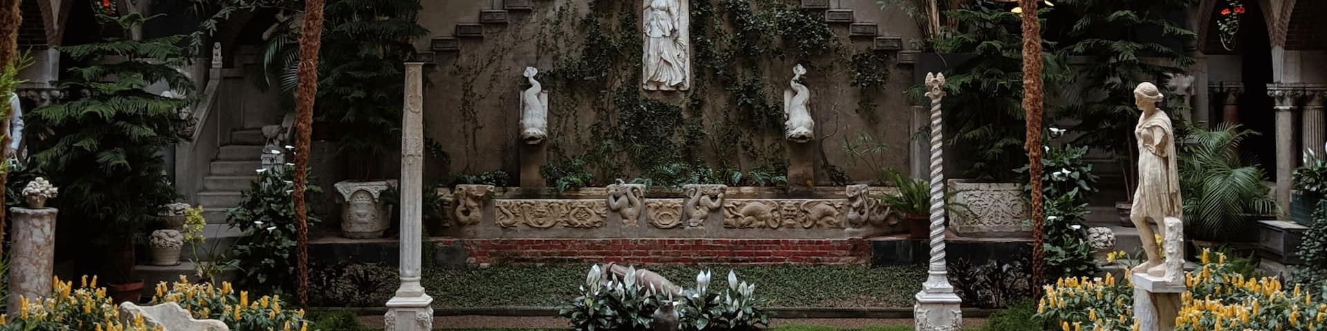 #History
The home which houses today's museum was built in 1903 by Isabella Stewart Gardner, an American art collector.
In 1990 two thieves disguised as police officers robbed the museum of thirteen works worth some $500 million – the greatest known property theft in history.