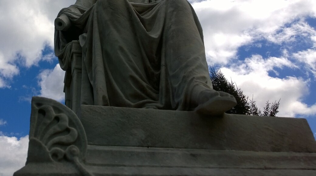 Million shades of the setting sun! #sentosa #singapore #fun #sunset