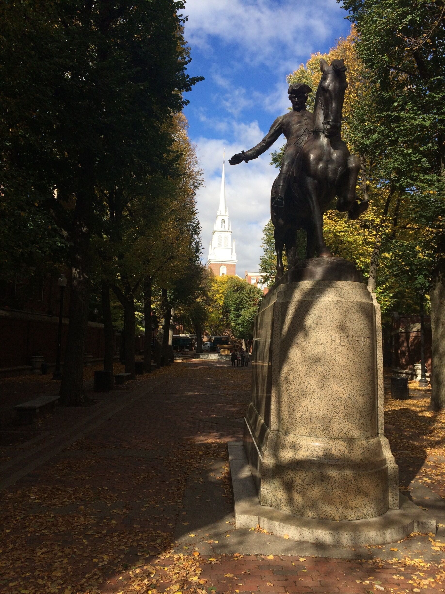 Our 10 days, 1,440 miles and seven state road trip we finished in Boston. The Freedom Trail is a must! We are huge on guided tours so we bough the book and read along as we walked. Boston is stunning in the fall!

#loftinadventures