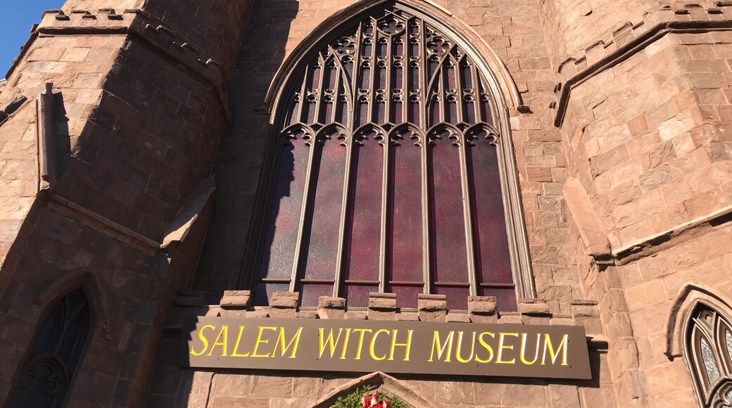 Awesome stories of the witch trials.