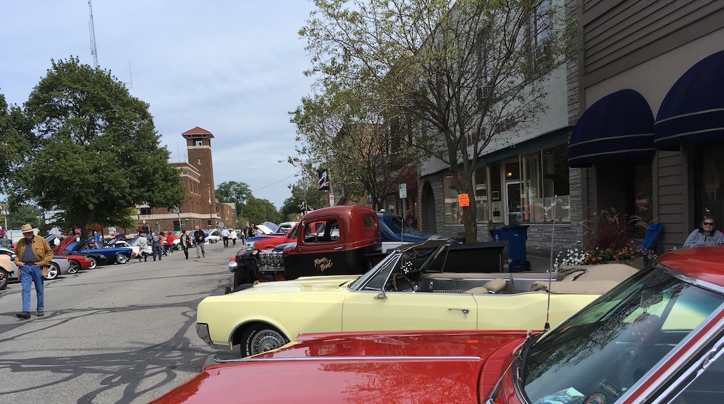 Cruise in at Auburn Indiana