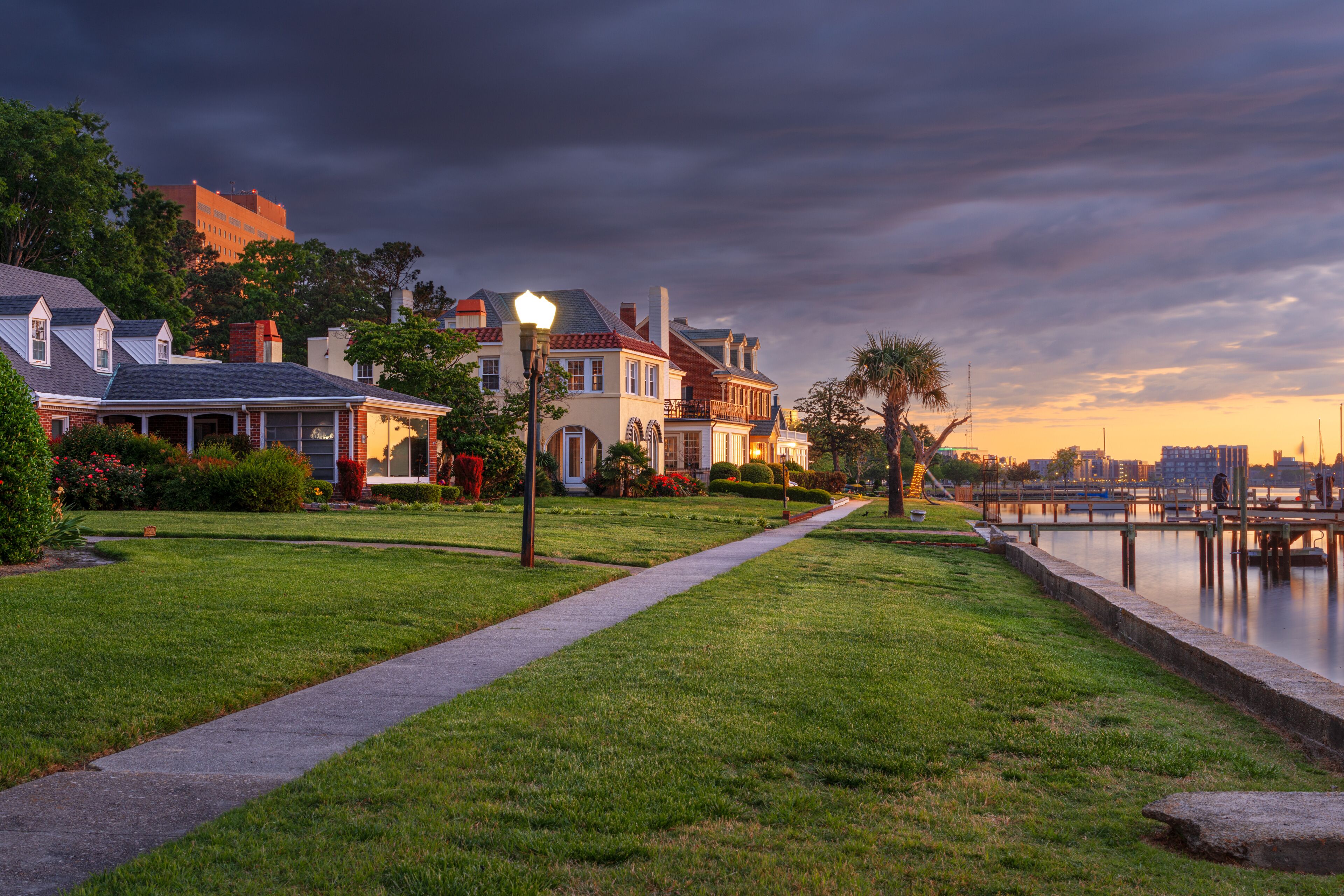 Norfolk, Virginia, USA on the Chesapeake Bay 2086