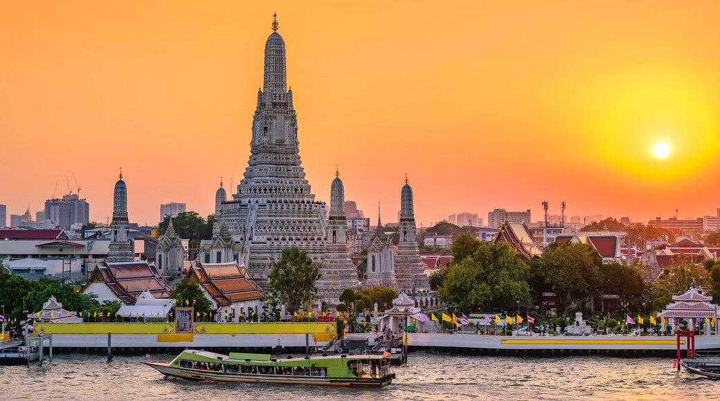 Plaza Riverside Bangkok