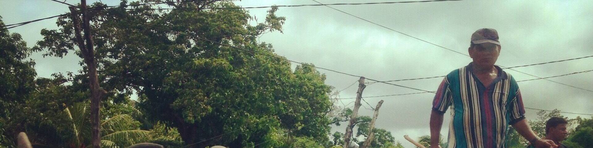 I call this, the Nicaraguan "Oregon" Trail. Still how a lot of business is done in this stunning country.