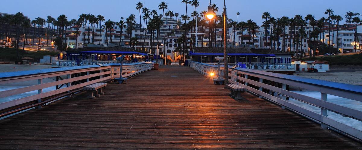 The pier in San Clemente is always a great place to visit, great location for photos, fishing, eating or just to walk around and spend the day. #BVStrove