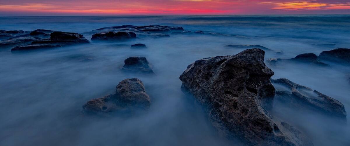 One of the things you can do in Florida is catch the Florida sunrise and then drive a few hours to the West Coast of Florida and watch the sunset the very same day. This beach is just south of marine land in Florida there is a public access parking lot. And then just a short walk south along the coast.#BeachTips