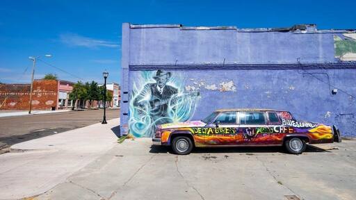 The home of the Delta Blues museum, the Crossroads, Ground Zero Blues club owned by Morgan Freeman and Reds blues club. Several blues festivals in the city. Great authentic blues can be found here.