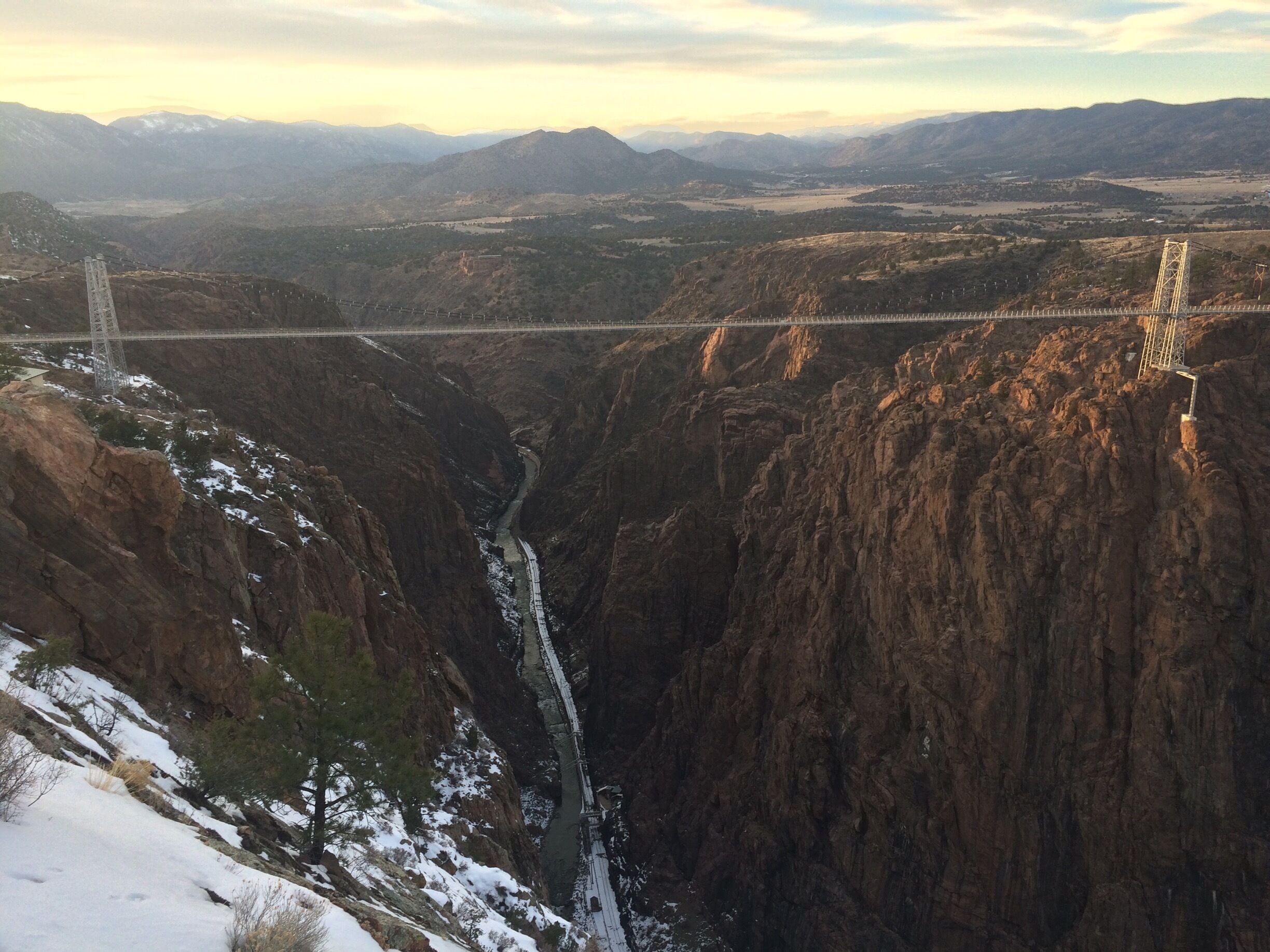 We were driving along seeing nothing really and then all of a sudden the bottom drops out from underneath you!  Wow!!!