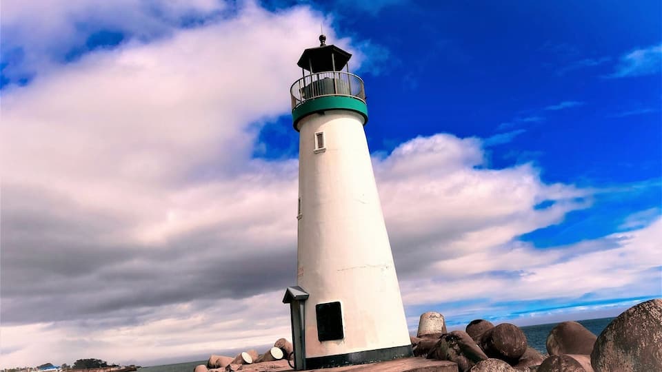 Located at the northern end of Monterey Bay, Santa Cruz Harbor ... Walton Lighthouse... love exploring lighthouse!!