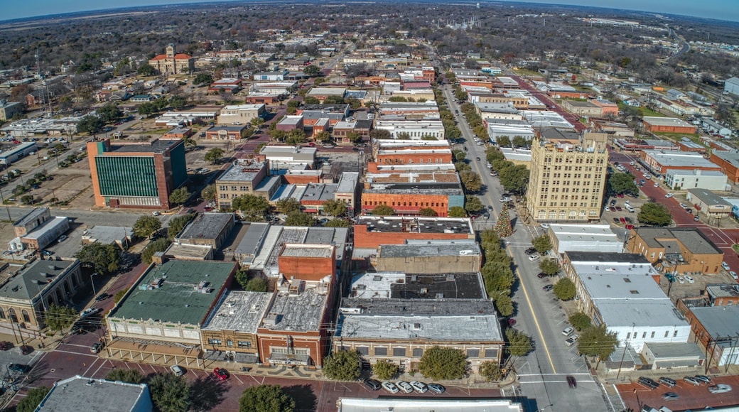 Corsicana is a small Town in Rural Texas
