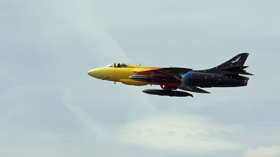 Hunter Miss Demeanour 04