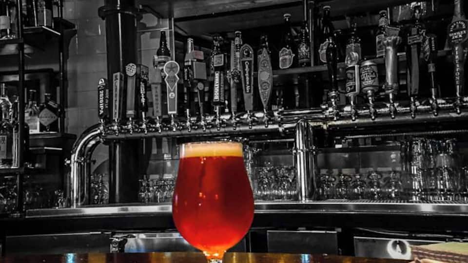 Great little Gastro Pub in LA. Try the PBBJ! Peanut Butter, Bacon, Pepper Jam! Amazing